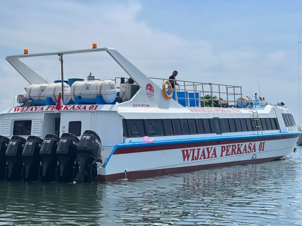 wijaya_perkasa_fast_boat