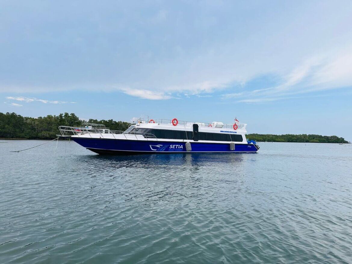 setia fast ferry serangan to lembongan