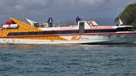 Ticket Fast Boat to Gili Trawangan – Travel in Comfort with Karuniya Luxury 01