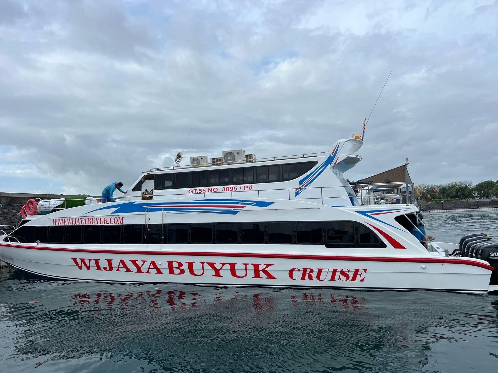 Wijaya Buyuk Fast Boat Bali to Gili Islands